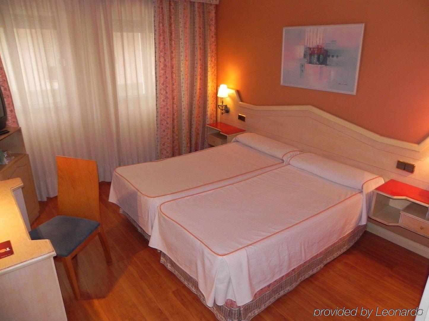 Ana Maria Hotel Granada Phòng bức ảnh