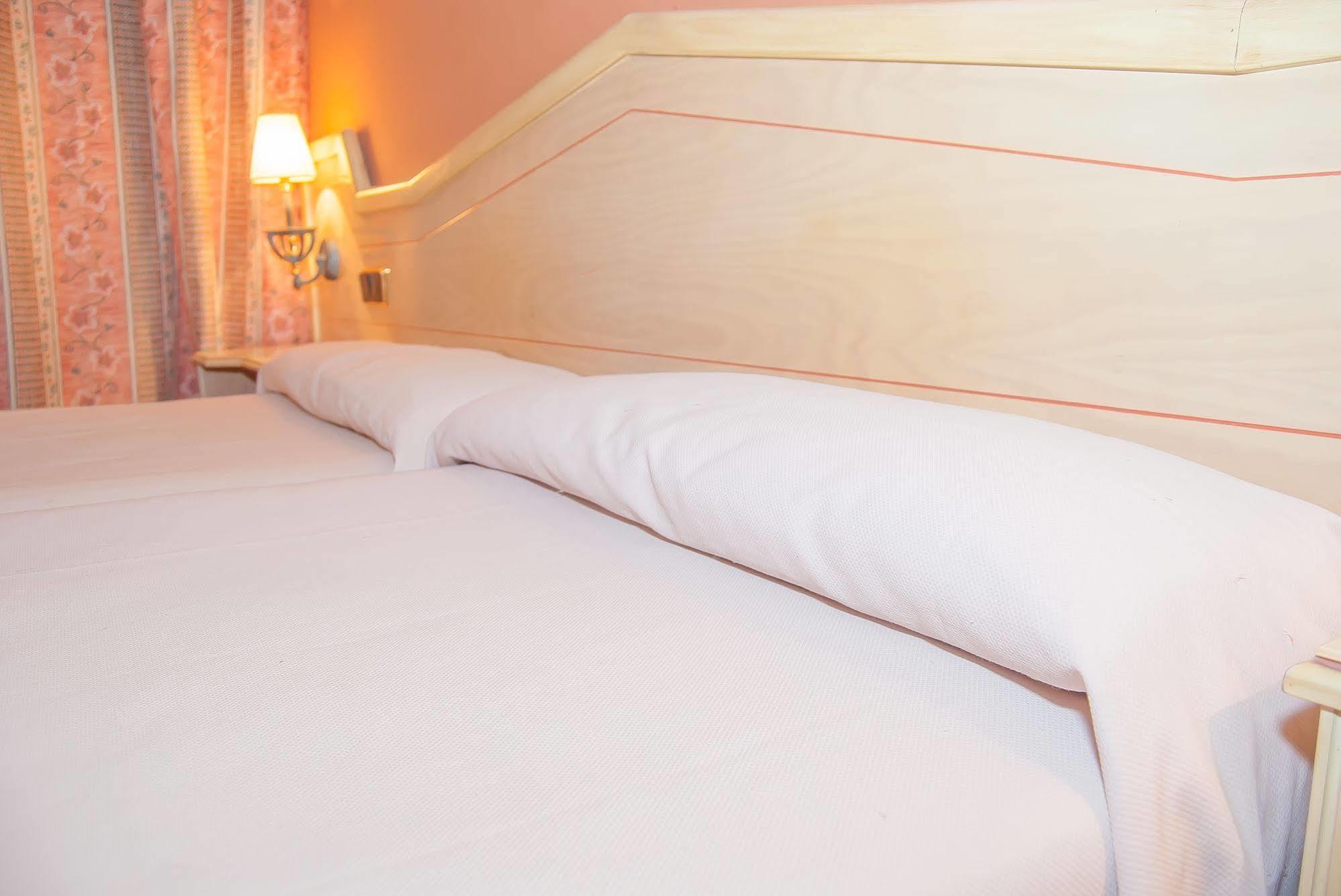 Ana Maria Hotel Granada Ngoại thất bức ảnh